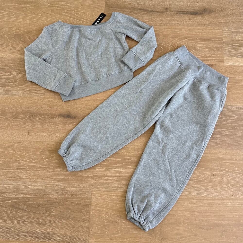 Motel Doxia One Shoulder Sweatshirt and Epsie Sweatpants Set Size M Gray